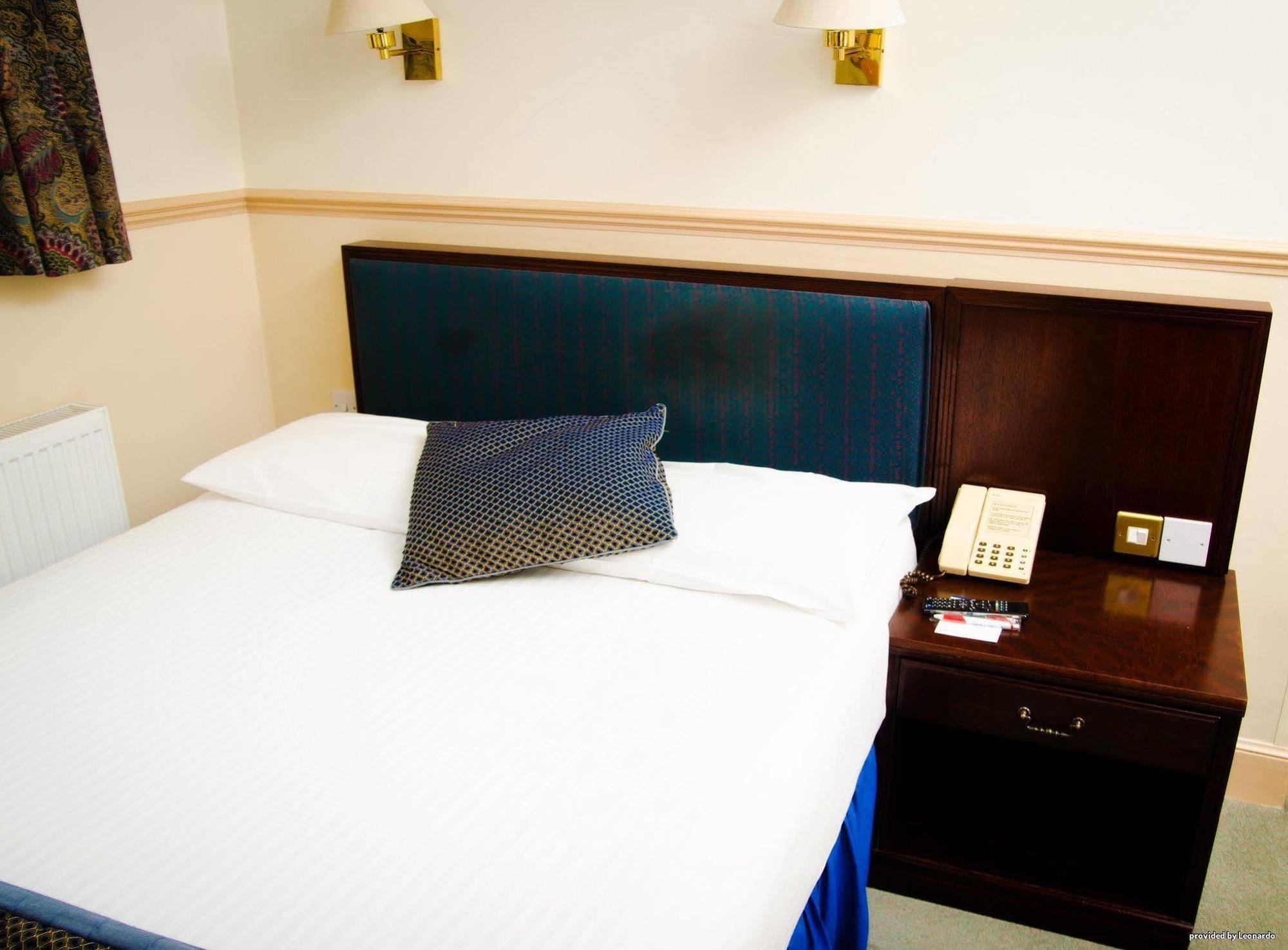 Western Queens Hotel Perth