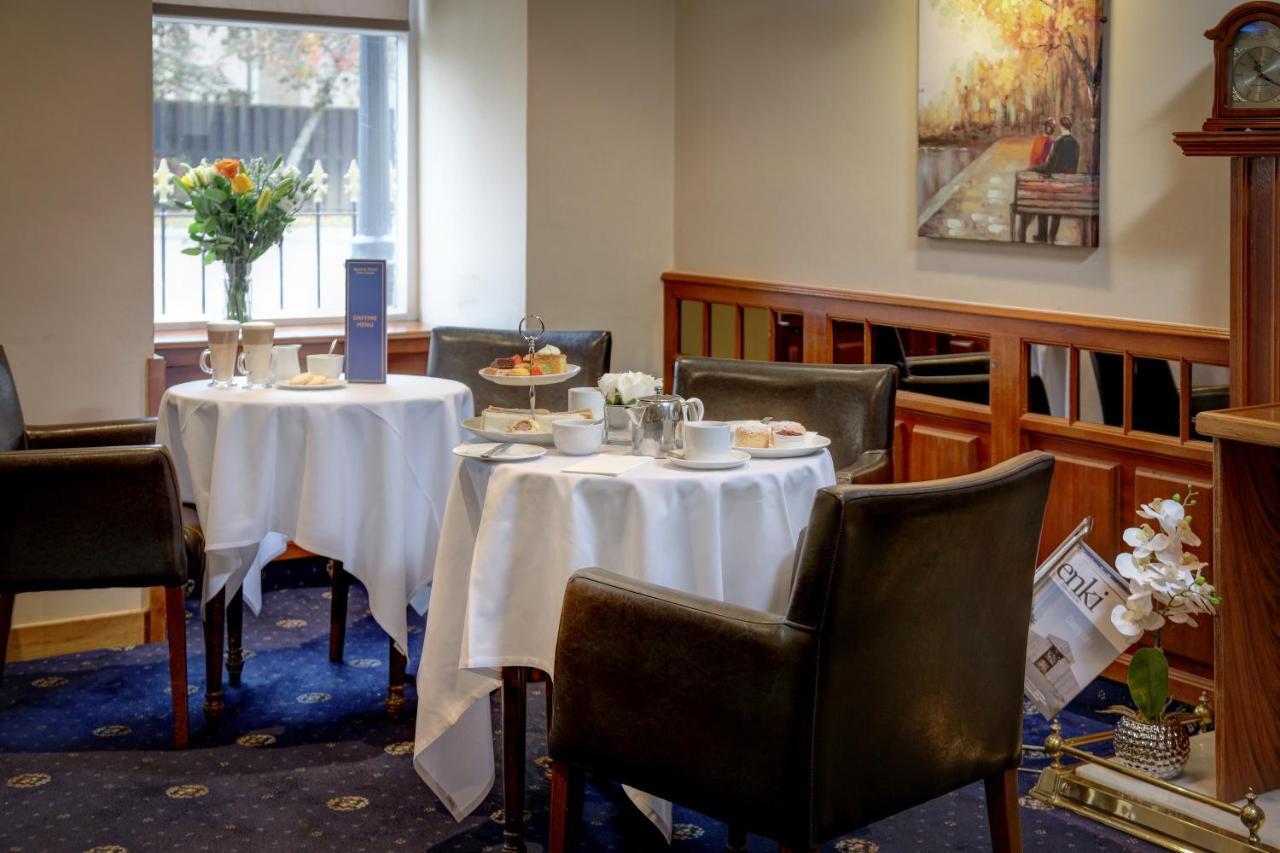 Western Queens Hotel 3*